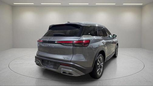 2022 INFINITI QX60 Luxe