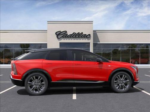 2025 Cadillac OPTIQ Sport 2 AWD