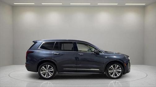 2023 Cadillac XT6 Premium Luxury AWD