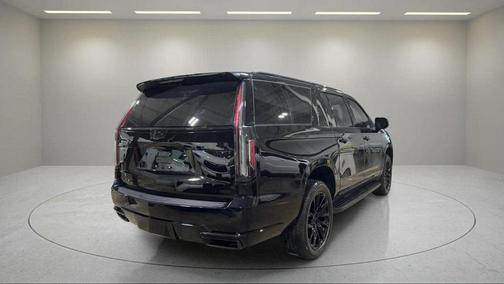 2021 Cadillac Escalade ESV Sport Platinum