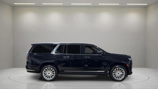 2023 Cadillac Escalade ESV Premium Luxury