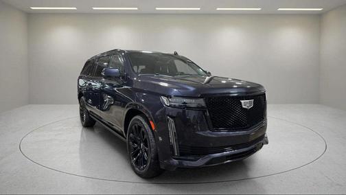 2022 Cadillac Escalade ESV Sport