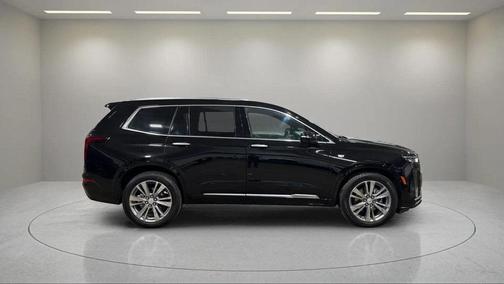 2024 Cadillac XT6 Premium Luxury AWD