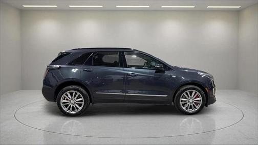2022 Cadillac XT5 Sport
