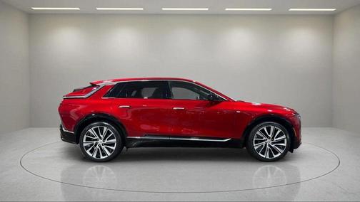 2024 Cadillac LYRIQ Luxury