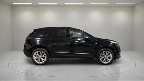 2020 Cadillac XT5 Sport