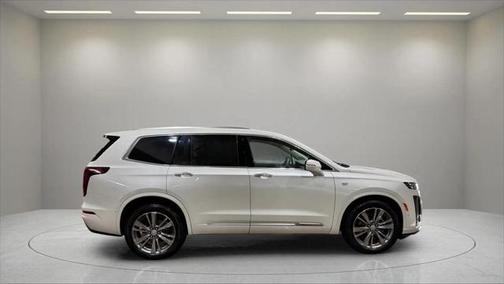 2022 Cadillac XT6 Premium Luxury AWD