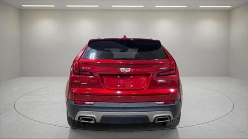 2021 Cadillac XT4 Premium Luxury