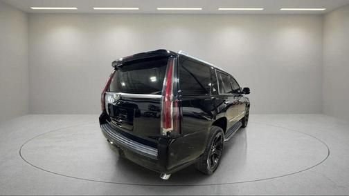 2016 Cadillac Escalade Luxury