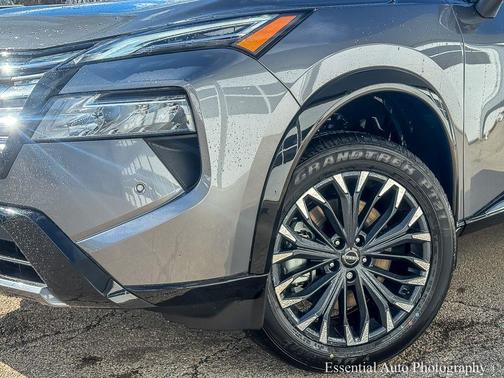 Gun Metallic 2026 Nissan Rogue Platinum