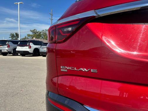 2023 Buick Enclave Essence AWD