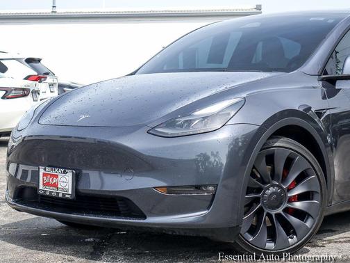 Gray 2023 Tesla Model Y Performance Dual Motor All-Wheel Drive