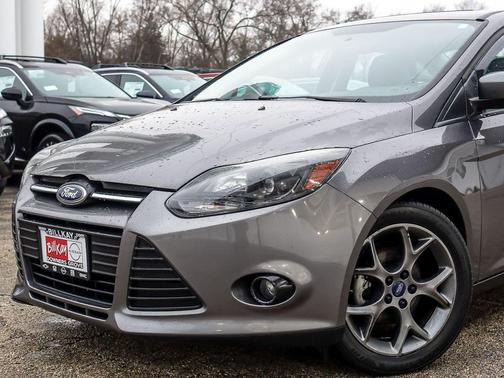 STERLING GRAY METALLIC 2013 Ford Focus SE