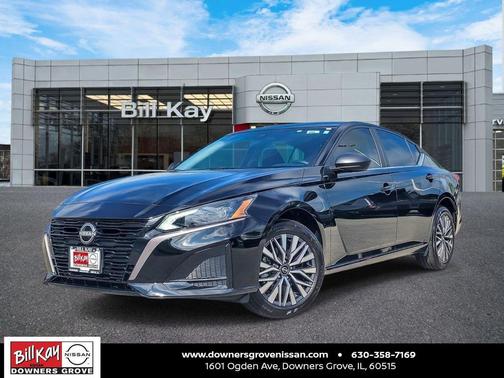 Super Black Clearcoat 2026 Nissan Altima 2.5 SV