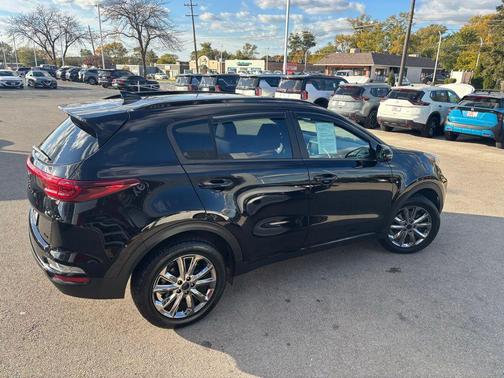 2022 Kia Sportage S