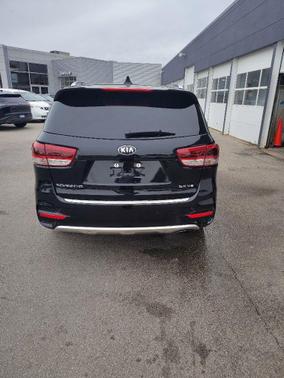 Ebony Black 2017 Kia Sorento SX