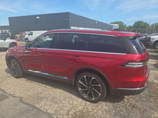 Red Carpet Tinted Clearcoat 2025 Lincoln Aviator Reserve AWD
