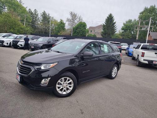 Mosaic Black Metallic 2018 Chevrolet Equinox LS