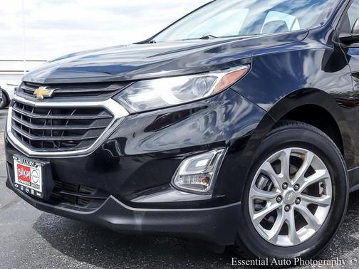 Mosaic Black Metallic 2018 Chevrolet Equinox LS