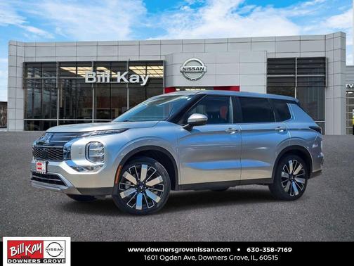 Alloy Silver Metallic 2025 Mitsubishi Outlander SE S-AWC