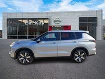 Alloy Silver Metallic 2025 Mitsubishi Outlander SE S-AWC