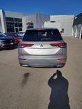 Alloy Silver Metallic 2025 Mitsubishi Outlander SE S-AWC