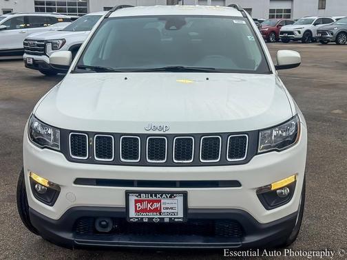 White Clearcoat 2019 Jeep Compass Latitude