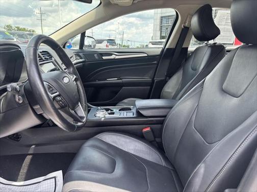 2019 Ford Fusion Hybrid Titanium