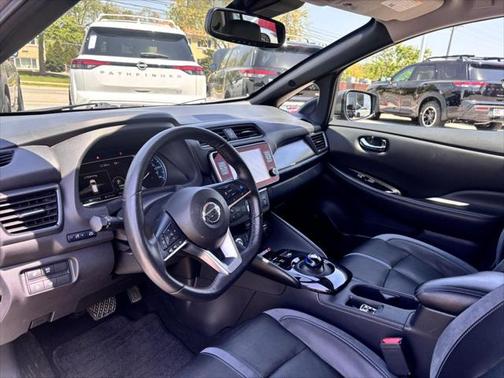 2021 Nissan Leaf SL PLUS 62 kWh