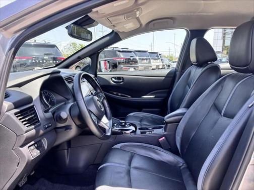 2021 Nissan Leaf SL PLUS 62 kWh
