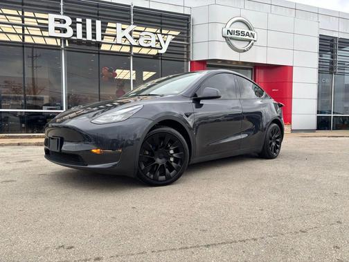 2024 Tesla Model Y Long Range Dual Motor All-Wheel Drive