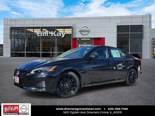 Super Black Clearcoat 2026 Nissan Altima SR FWD