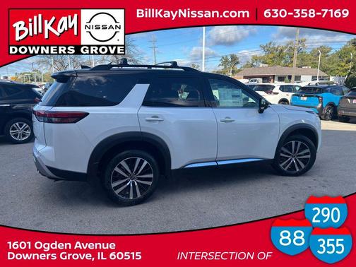 2025 Nissan Pathfinder Platinum 4WD