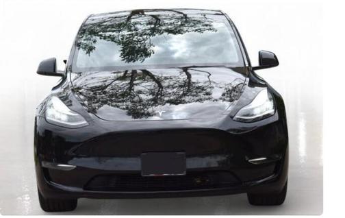 Solid Black 2022 Tesla Model Y Long Range Dual Motor All-Wheel Drive