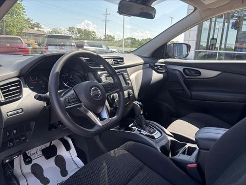 2020 Nissan Rogue Sport S