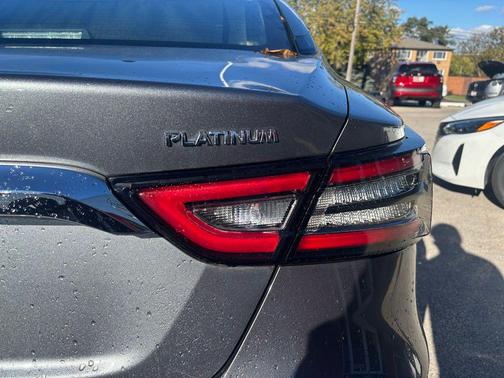 2023 Nissan Maxima 3.5 Platinum