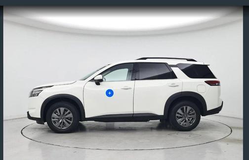 2025 Nissan Pathfinder SV 4WD