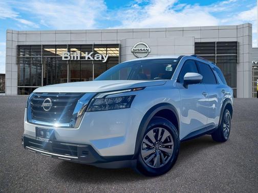 2025 Nissan Pathfinder SV 4WD