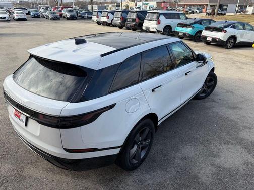 2025 Land Rover Range Rover Velar P250 SE R-Dynamic