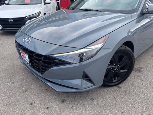 2023 Hyundai ELANTRA HEV Blue