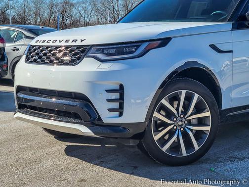2024 Land Rover Discovery P300 Dynamic SE