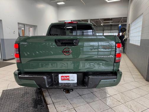 2022 Nissan Frontier PRO-4X