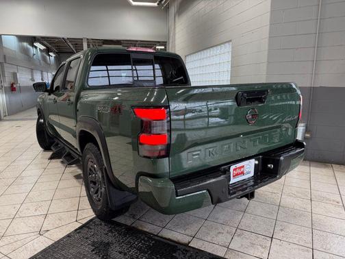 2022 Nissan Frontier PRO-4X