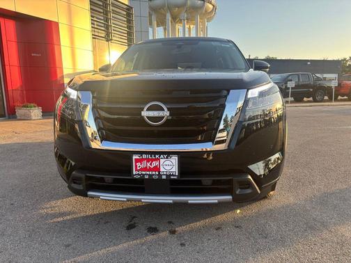 2025 Nissan Pathfinder Platinum 4WD