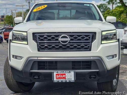 Glacier White 2024 Nissan Frontier SL