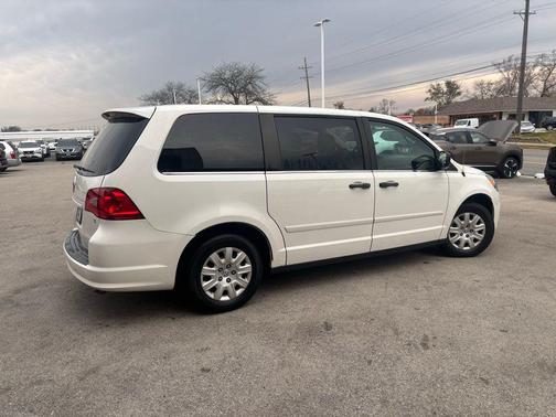 2012 Volkswagen Routan S