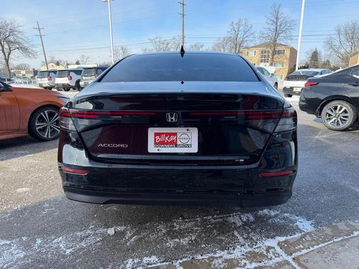 2025 Honda Accord Sport SE 1.5T