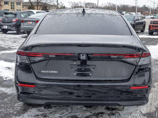 2025 Honda Accord Sport SE 1.5T