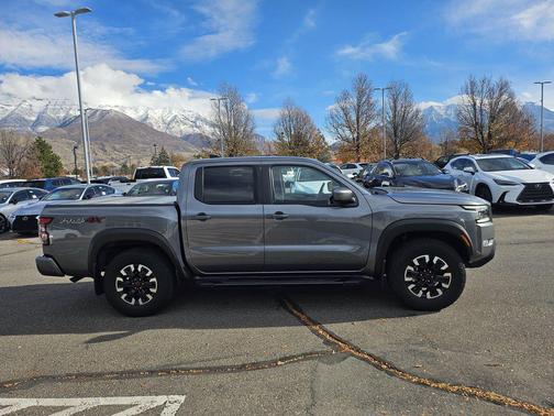 2025 Nissan Frontier PRO-4X