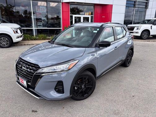 2024 Nissan Kicks SR